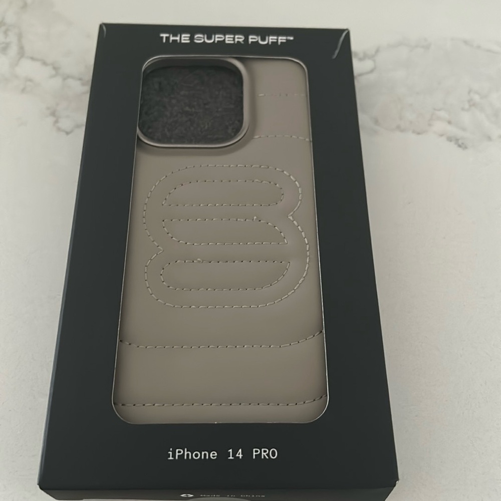 Aritzia iPhone 14 Pro Superpuff Brown Case